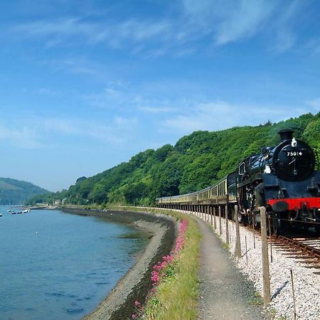 Caldon Holiday Chalet Sleeps 4 In Dartmouth Wifi Electric Inc Pet Friendly Екстериор снимка