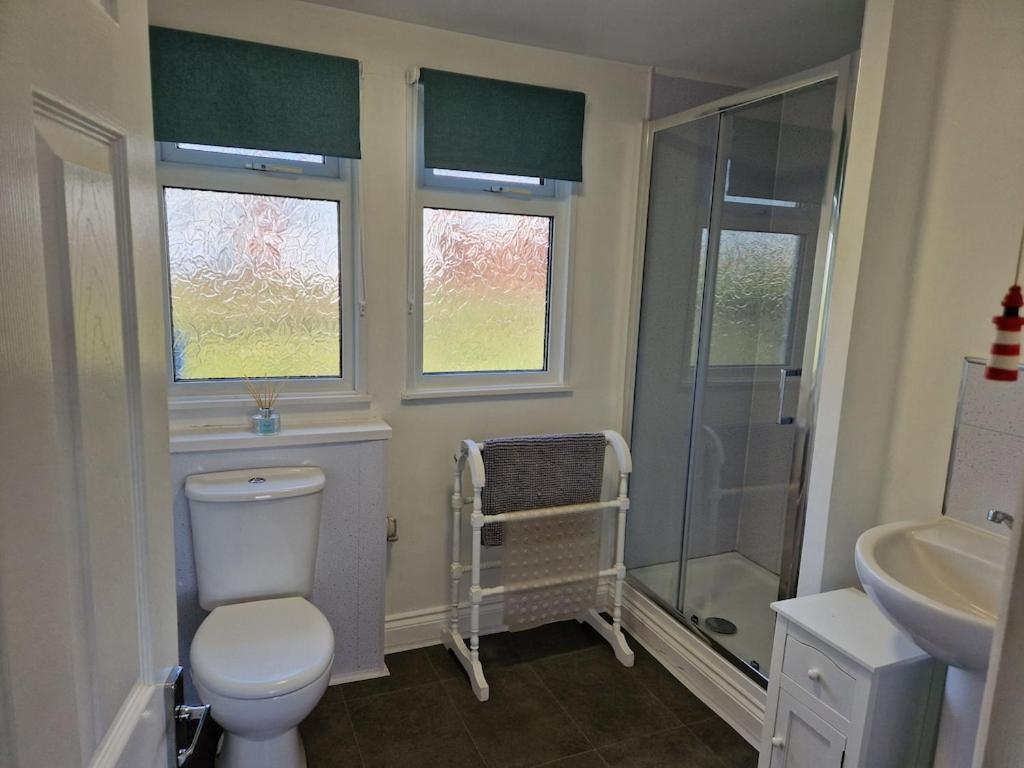 Caldon Holiday Chalet Sleeps 4 In Dartmouth Wifi Electric Inc Pet Friendly Екстериор снимка
